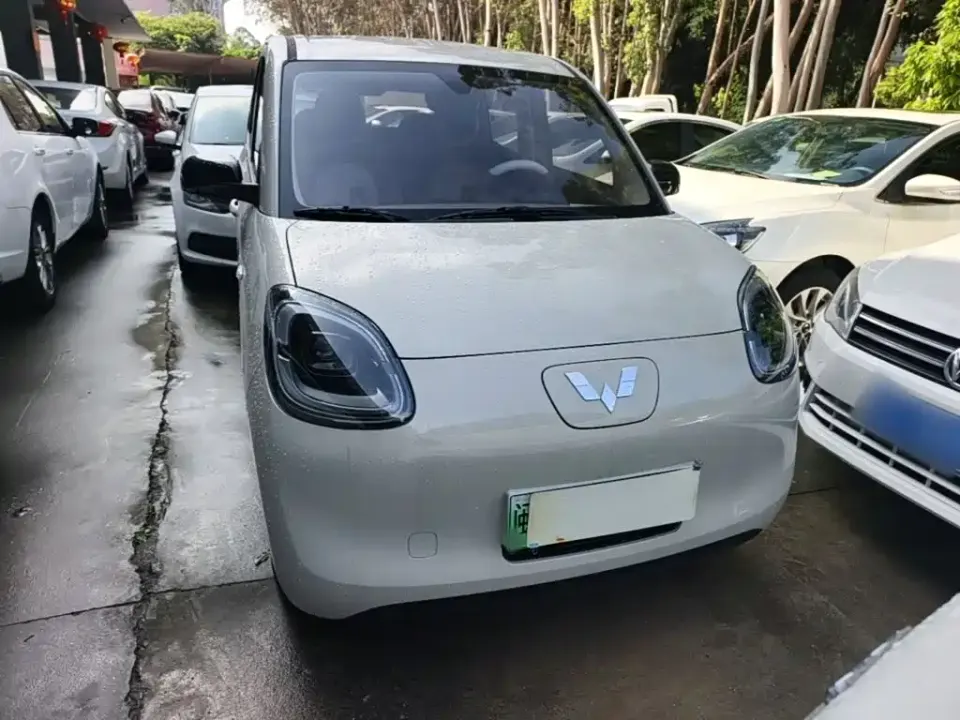 Wuling MINIEV