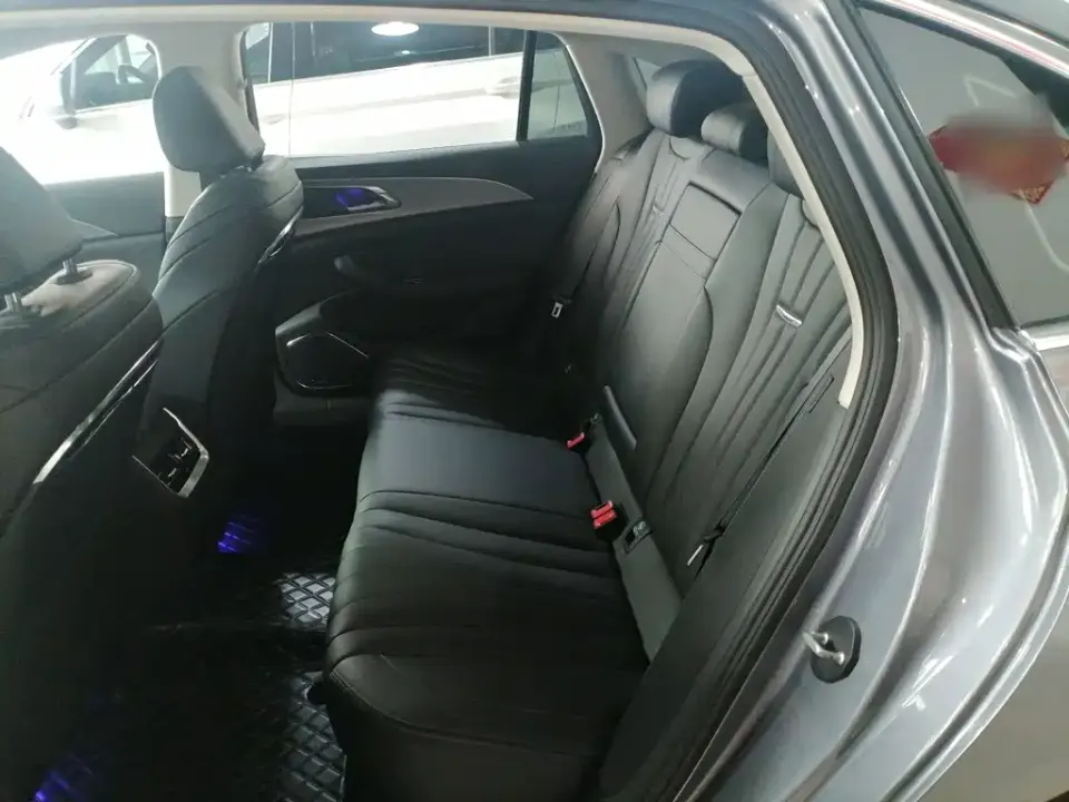 Hongqi Hongqi H5