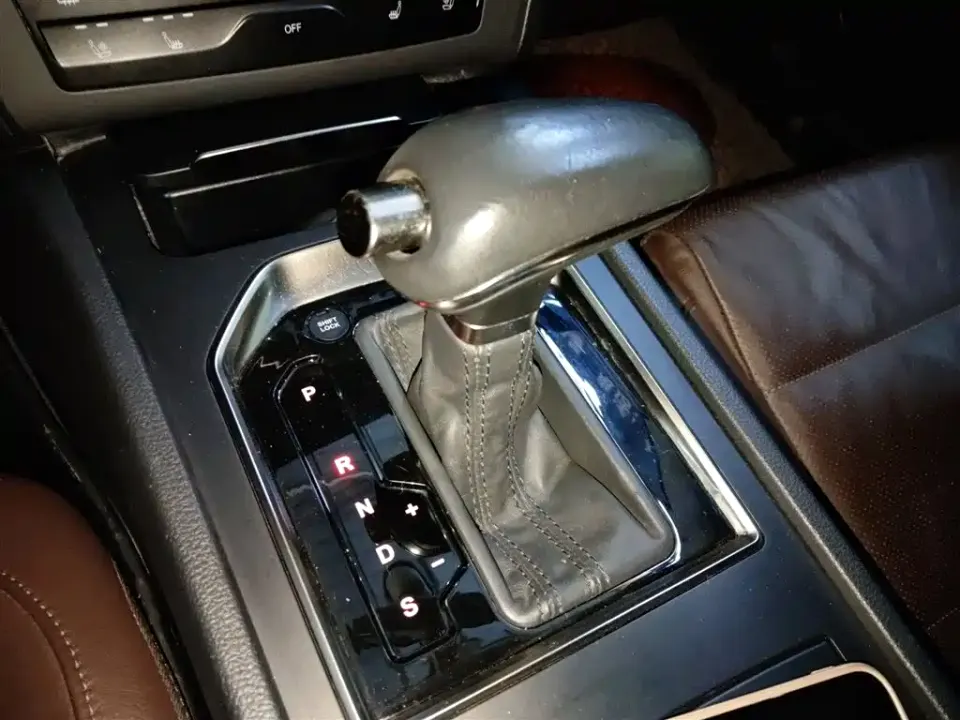 Hongqi Hongqi H7