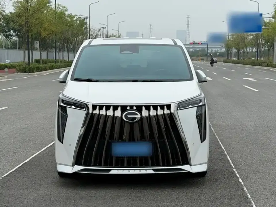 GAC Trumpchi M8