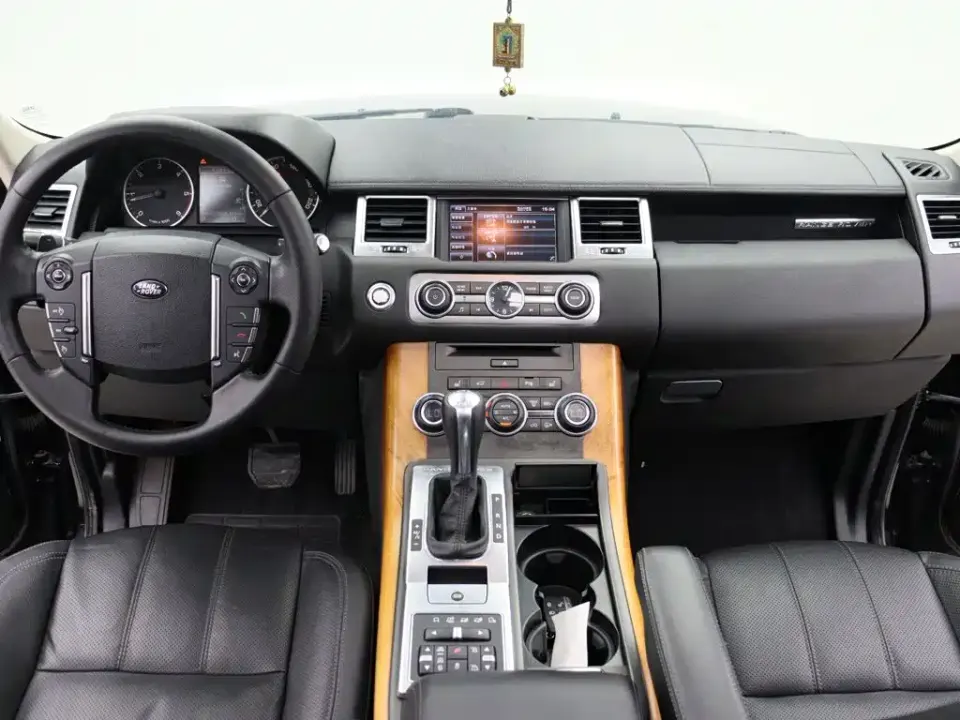 Land Rover Sport