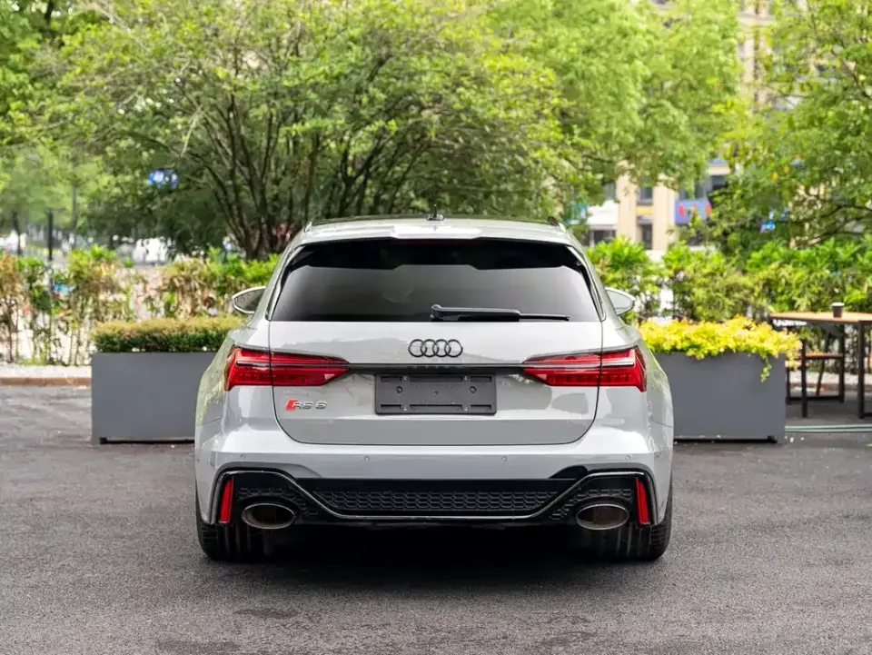 Audi RS 6