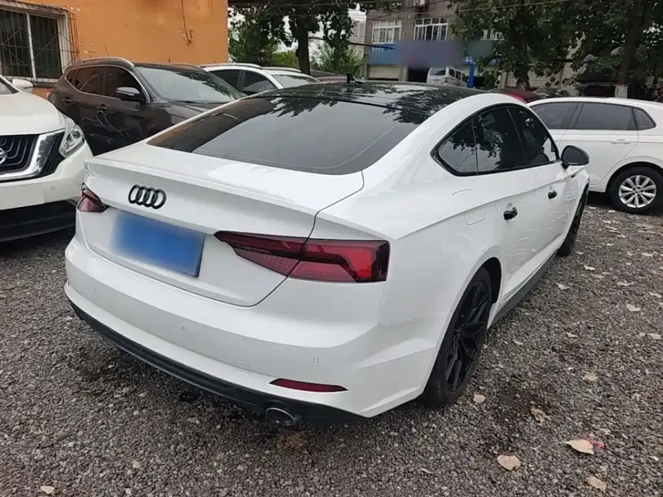 Audi A5 (Import)