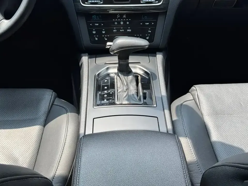 Hongqi Hongqi H7