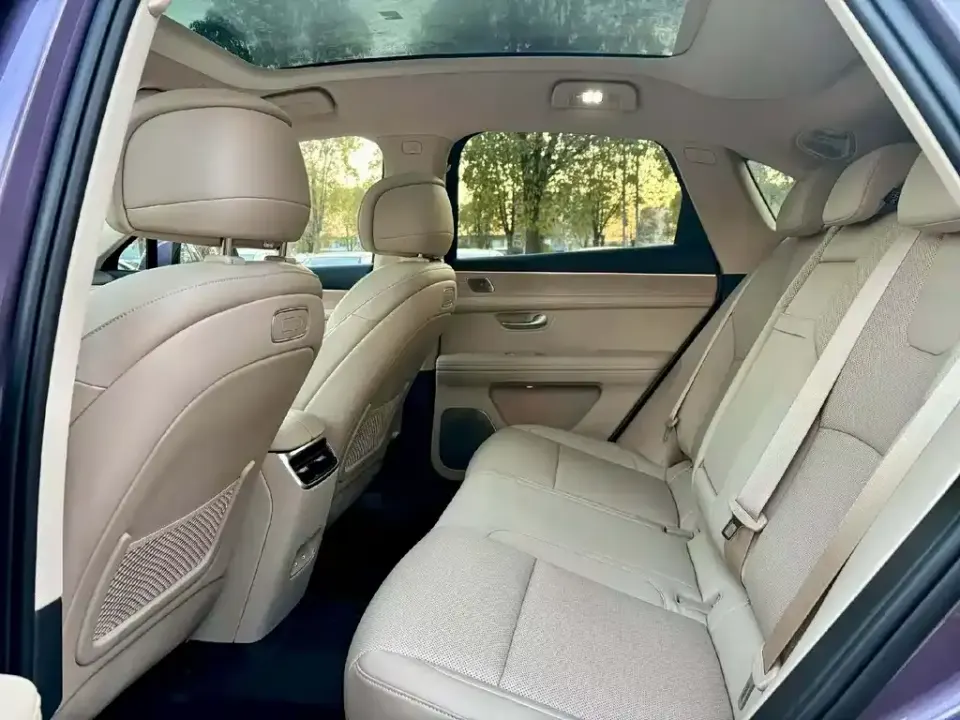AITO AITO M5