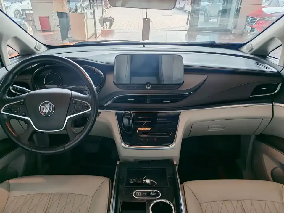 Buick GL8