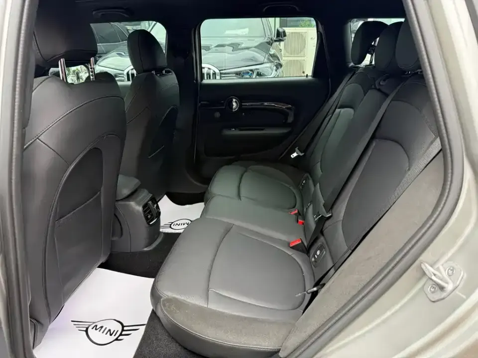 MINI Mini Clubman
