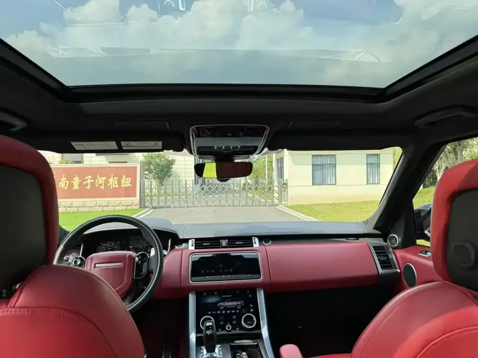 Land Rover Sport