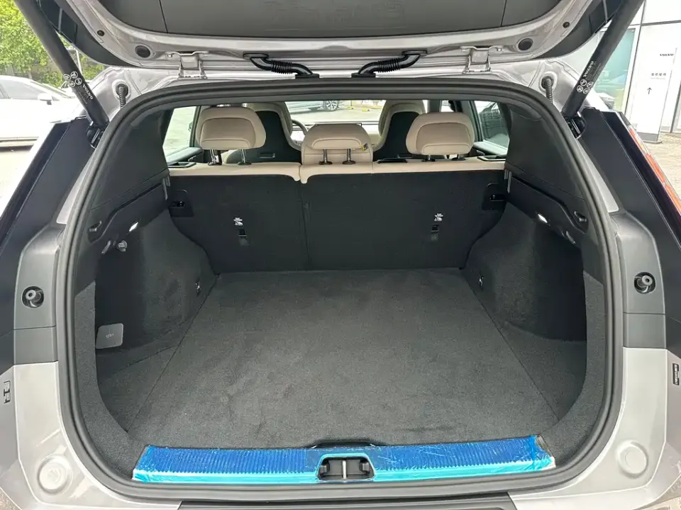 Volvo XC70 PHEV