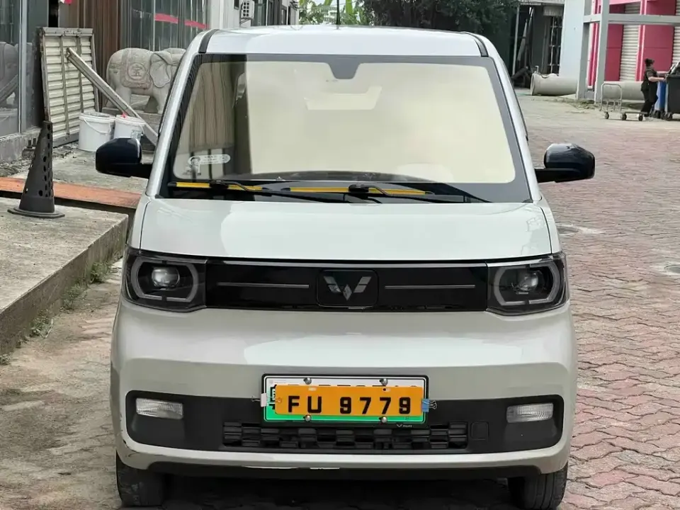 Wuling MINIEV