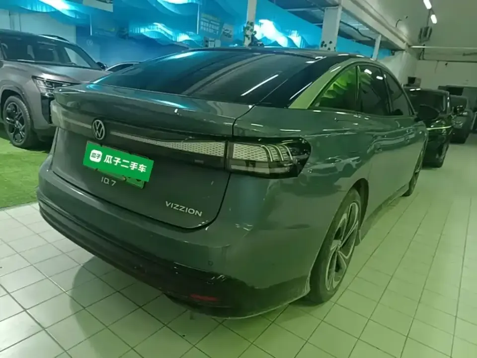 Volkswagen ID.7 VIZZION