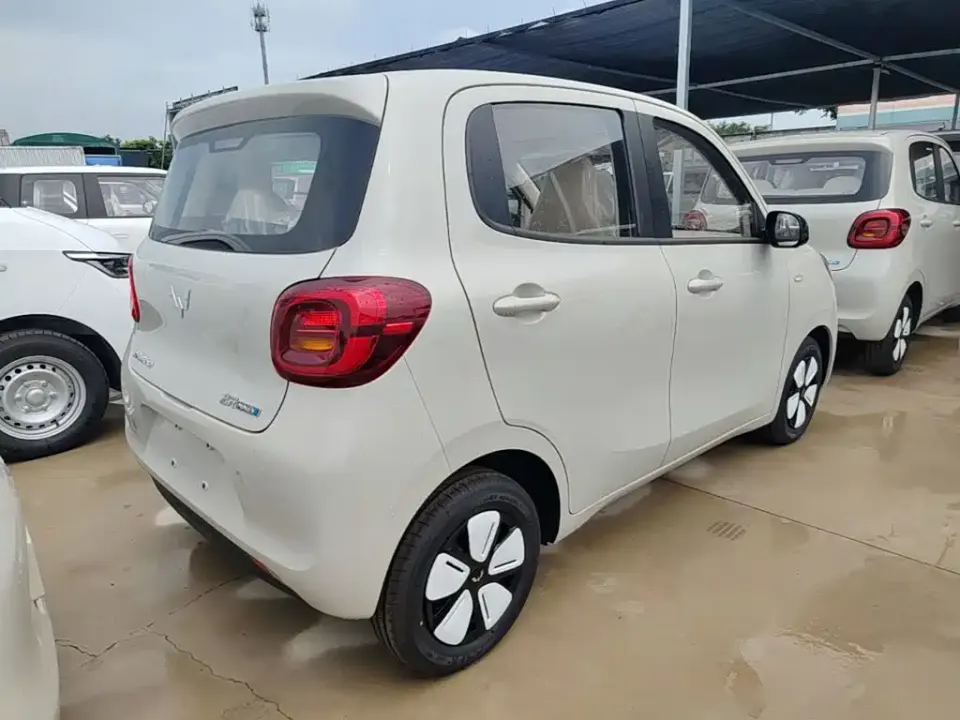 Wuling MINIEV