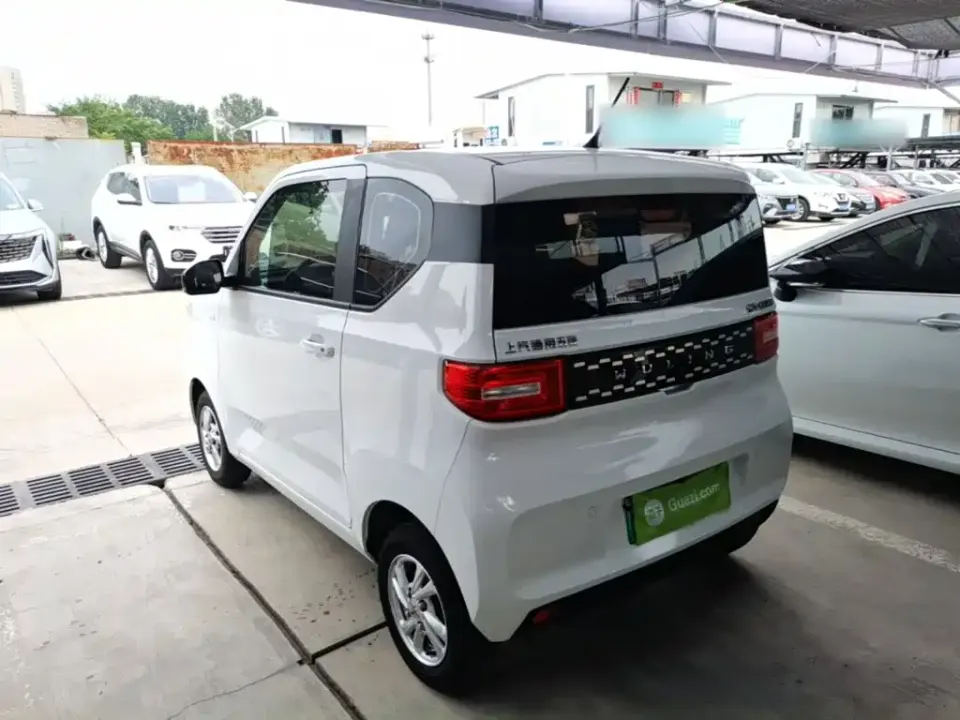 Wuling MINIEV