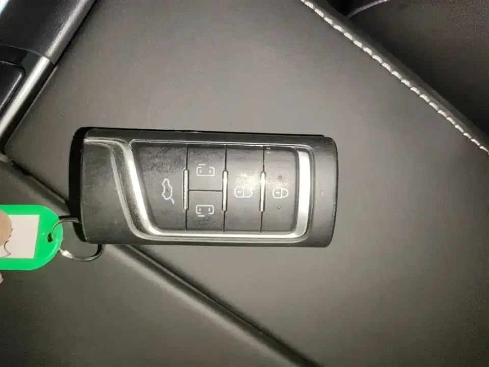 GAC Trumpchi M8