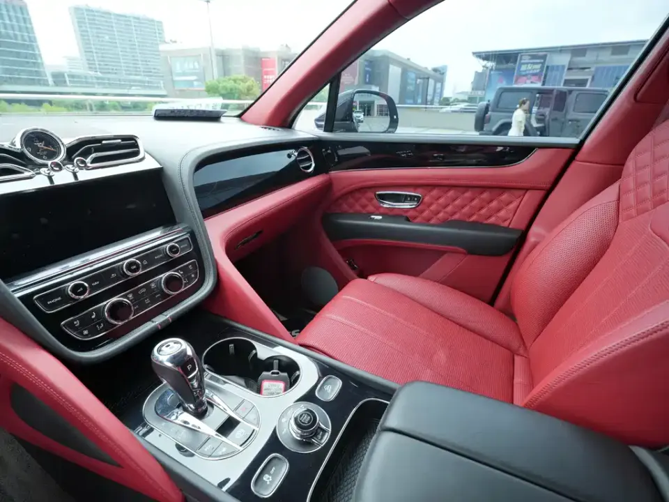 Bentley Bentayga