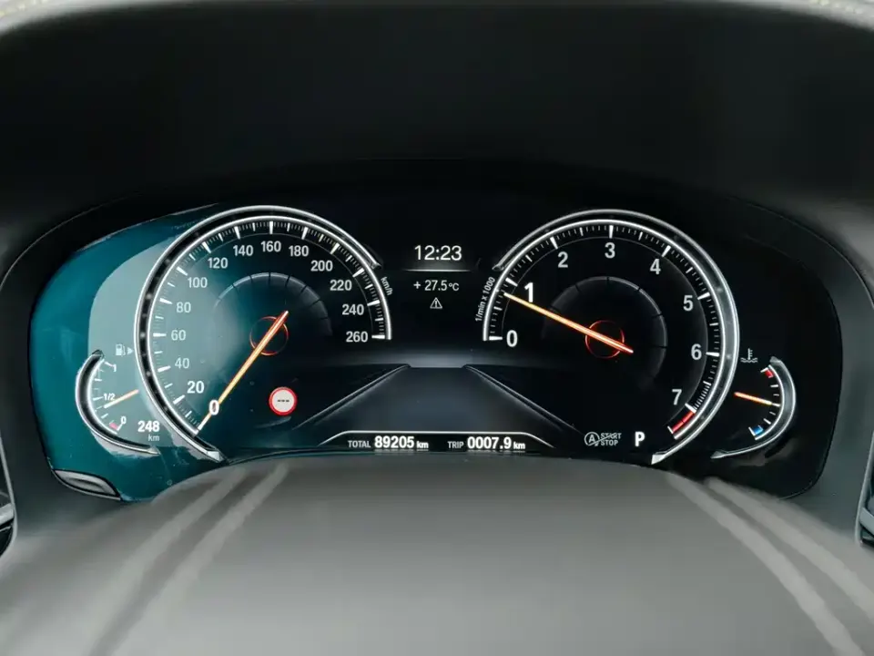 BMW 7-Series