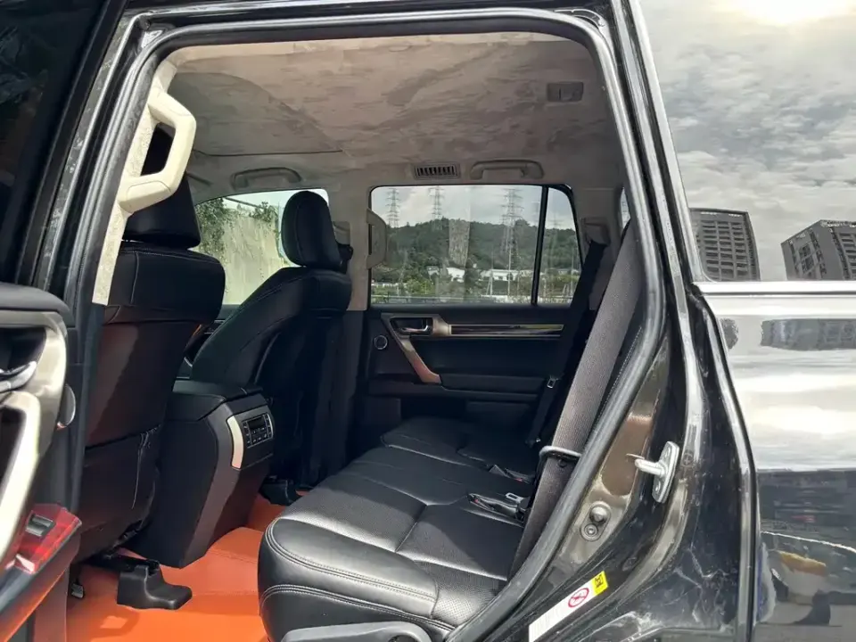 Lexus GX