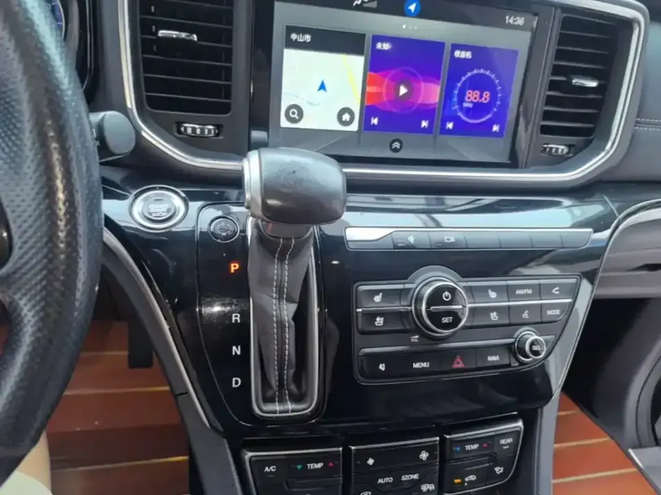 GAC Trumpchi M8