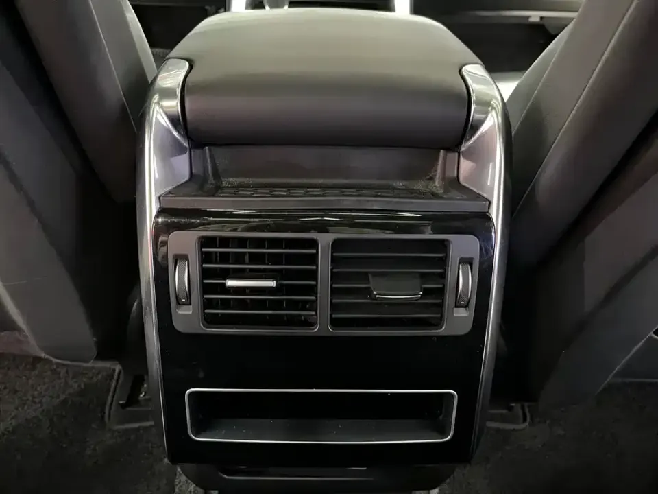 Land Rover Sport