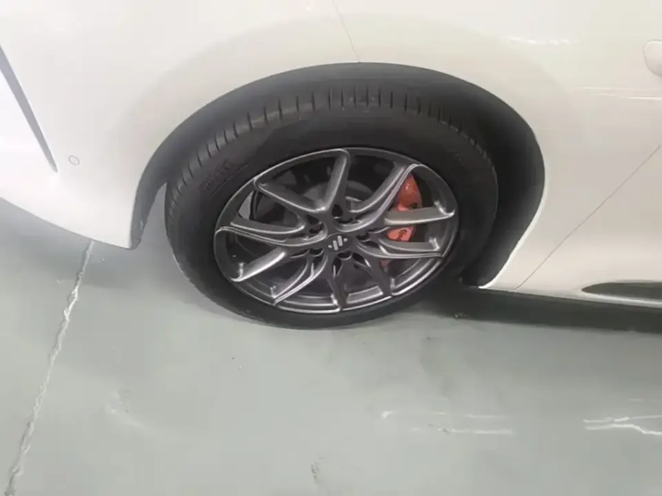 IM Motors IM LS6