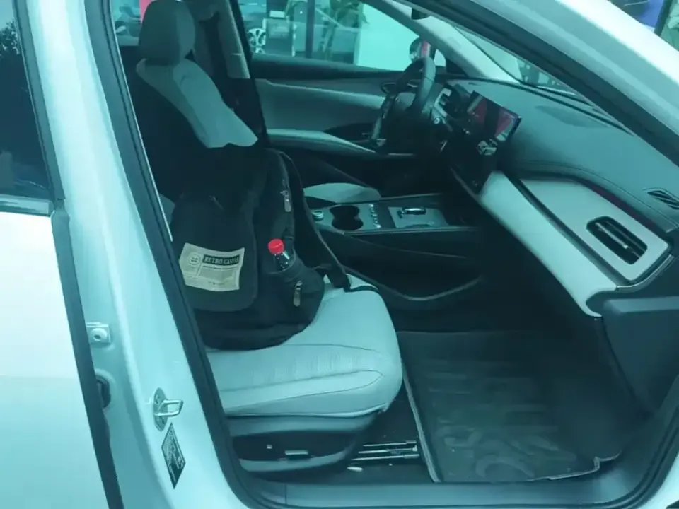 BYD Seal 06 DM-i Touring