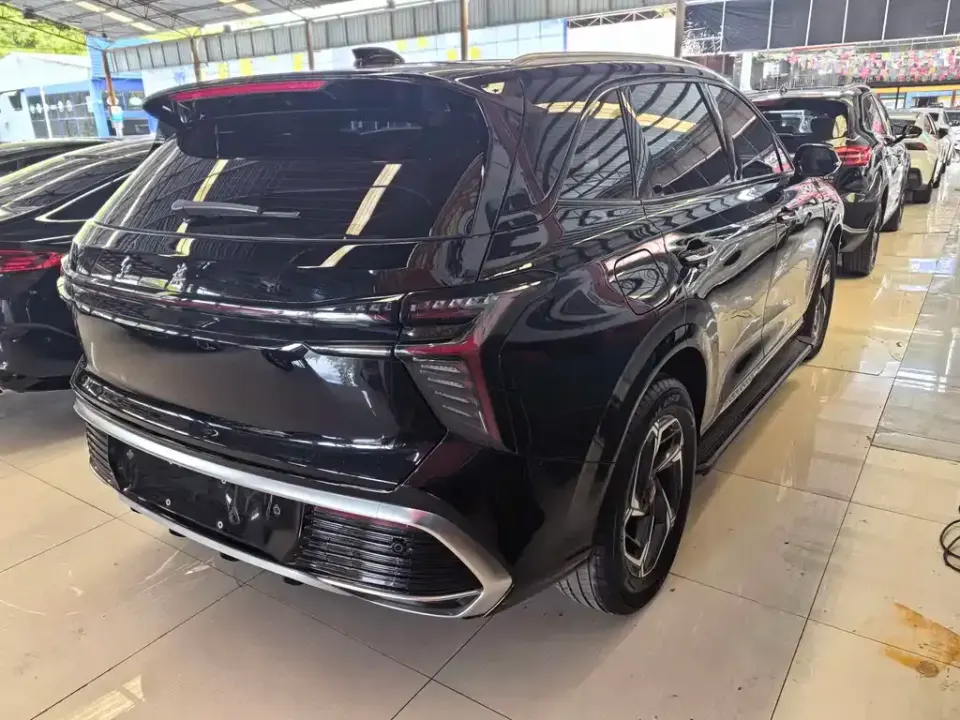 Hongqi Hongqi HS3