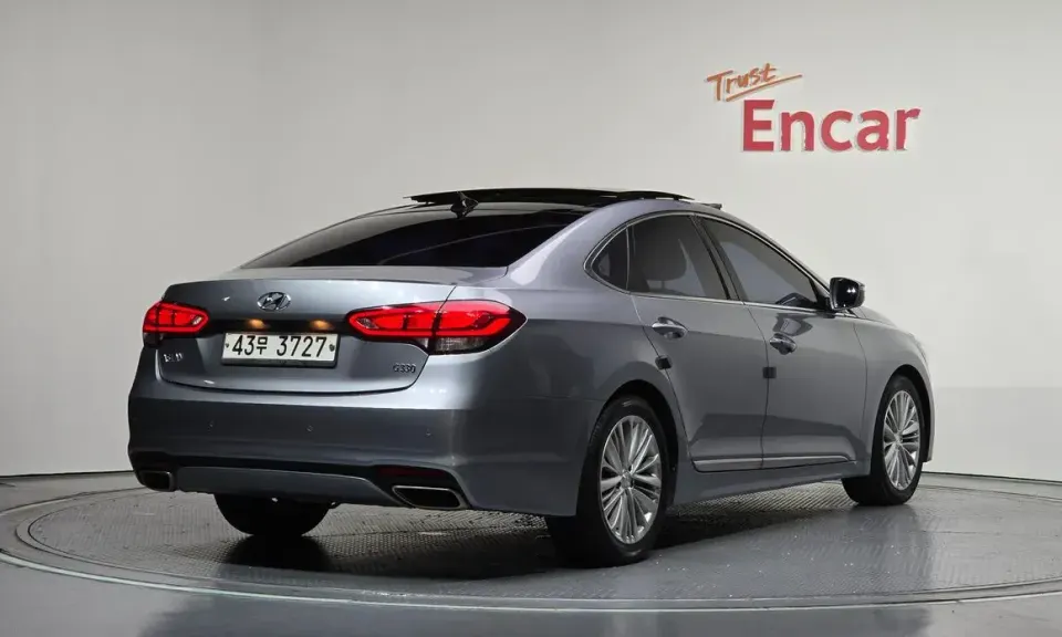 Hyundai Aslan