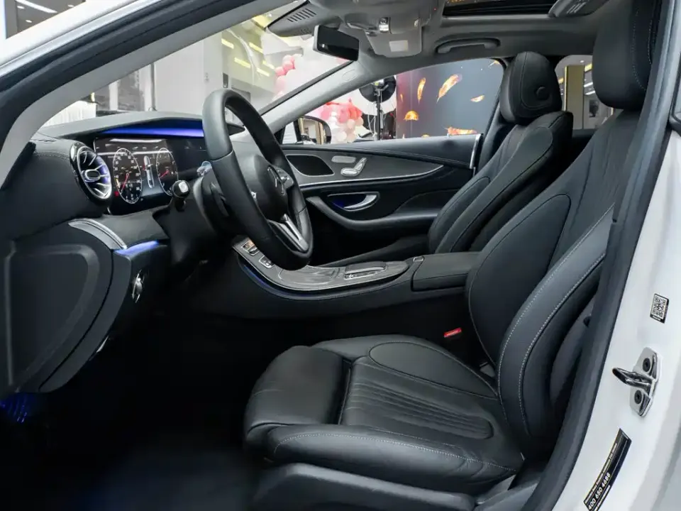 Mercedes-Benz CLS