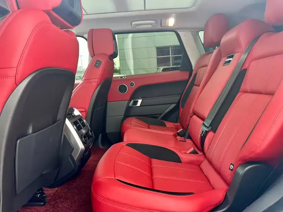 Land Rover Sport