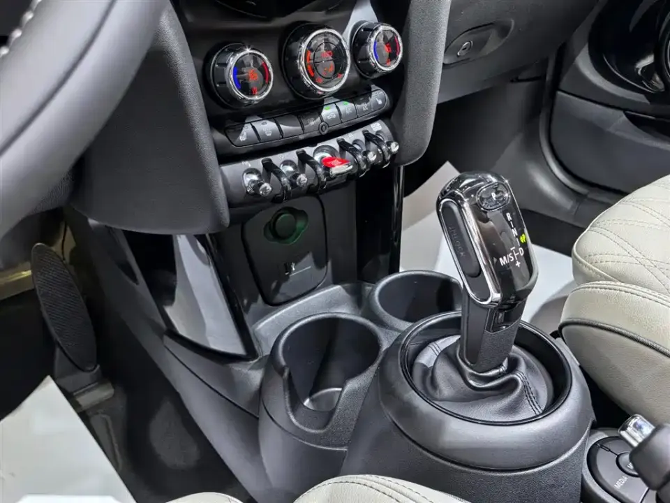 MINI Mini