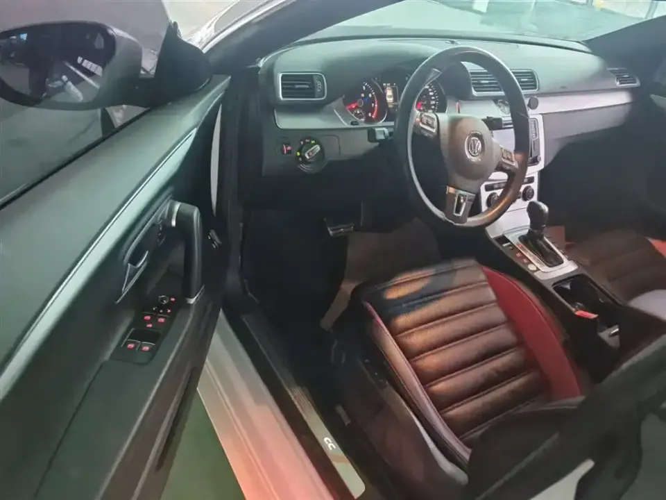 Volkswagen CC