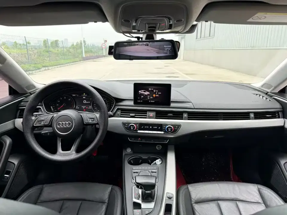 Audi A5 (Import)