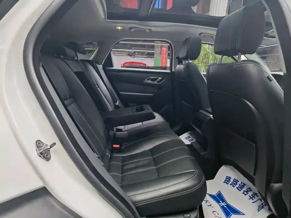 Land Rover Velar