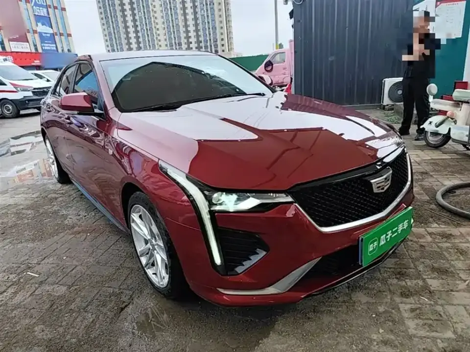Cadillac CT4