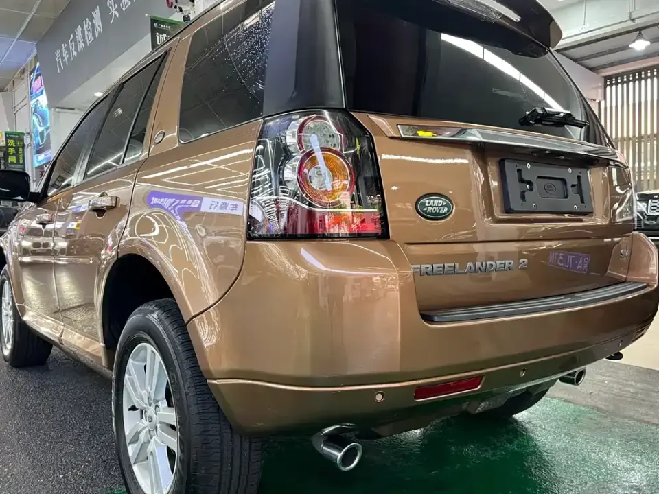Land Rover Freelander 2