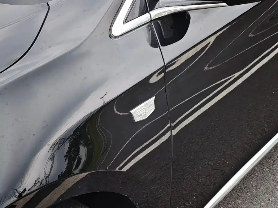 Cadillac XTS