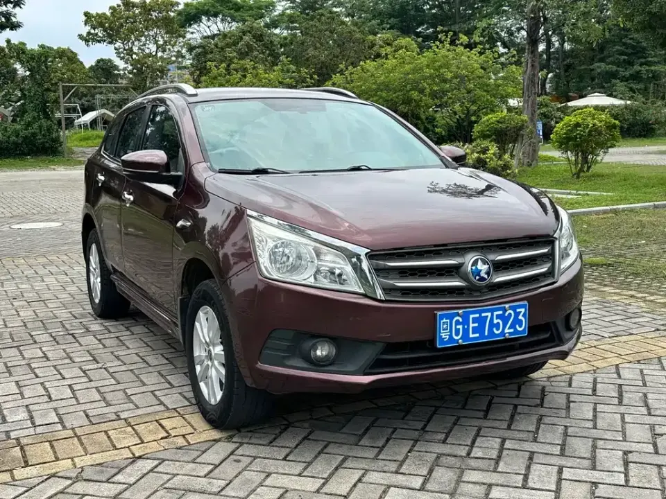 Venucia T70