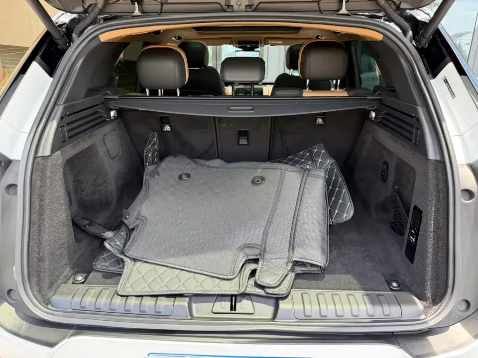 Land Rover Sport