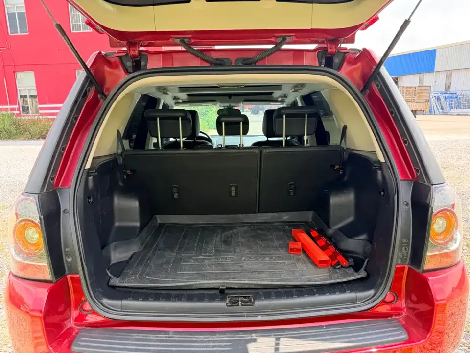 Land Rover Freelander 2