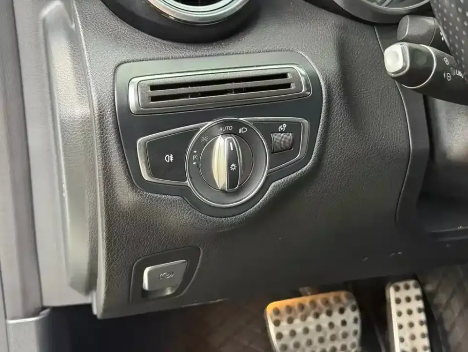 Mercedes-Benz C-Class (Import)