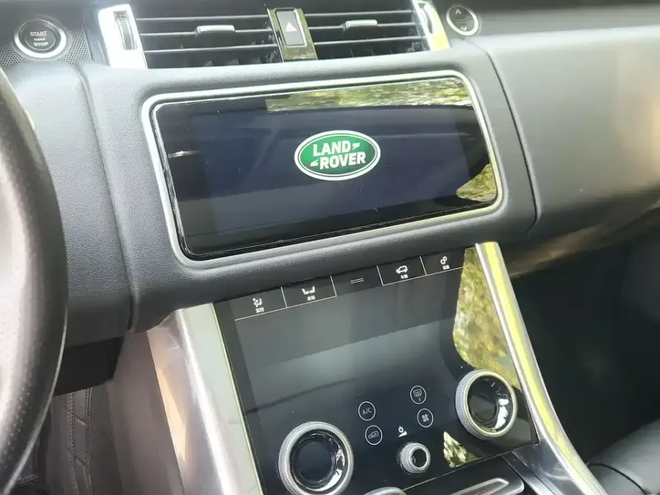 Land Rover Sport