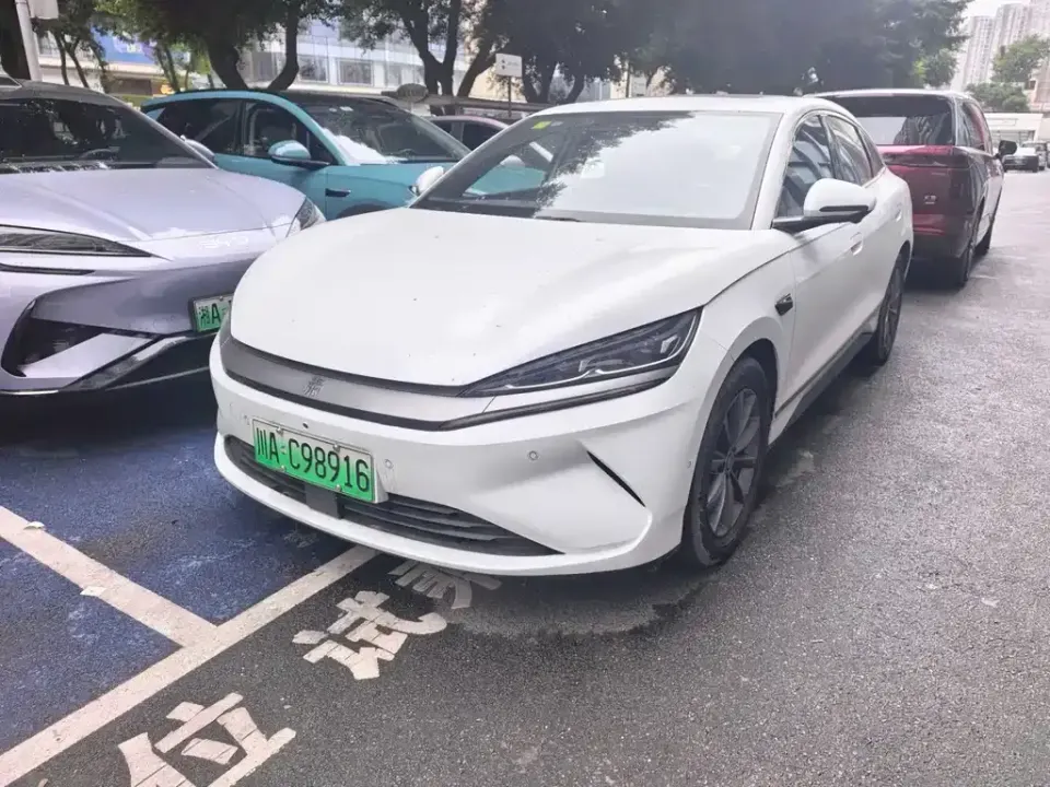 BYD Qin L
