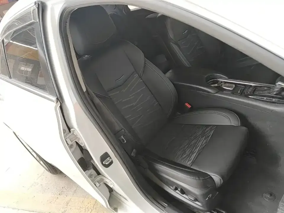 Cadillac ATS-L