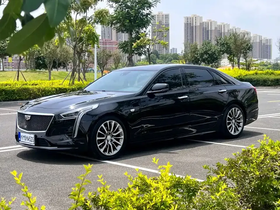 Cadillac CT6