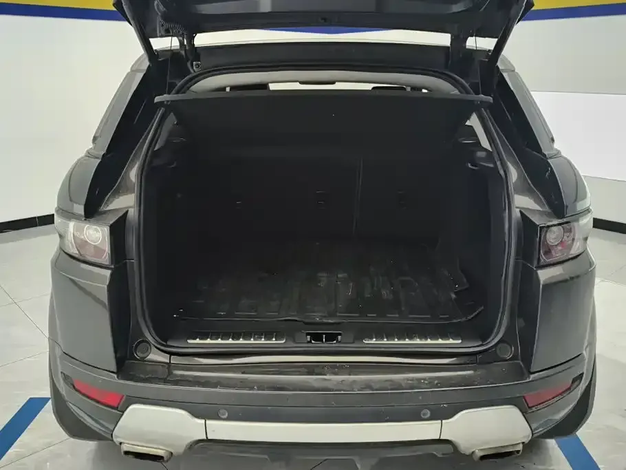 Land Rover Evoque (Import)
