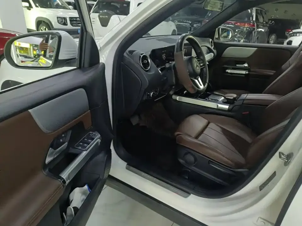 Mercedes-Benz GLB