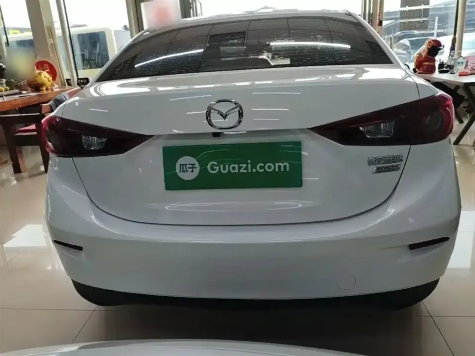Mazda 3 Axela