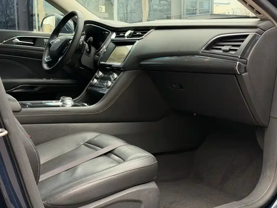 Ford Taurus