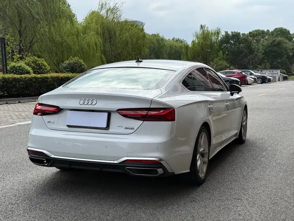 Audi A5 (Import)