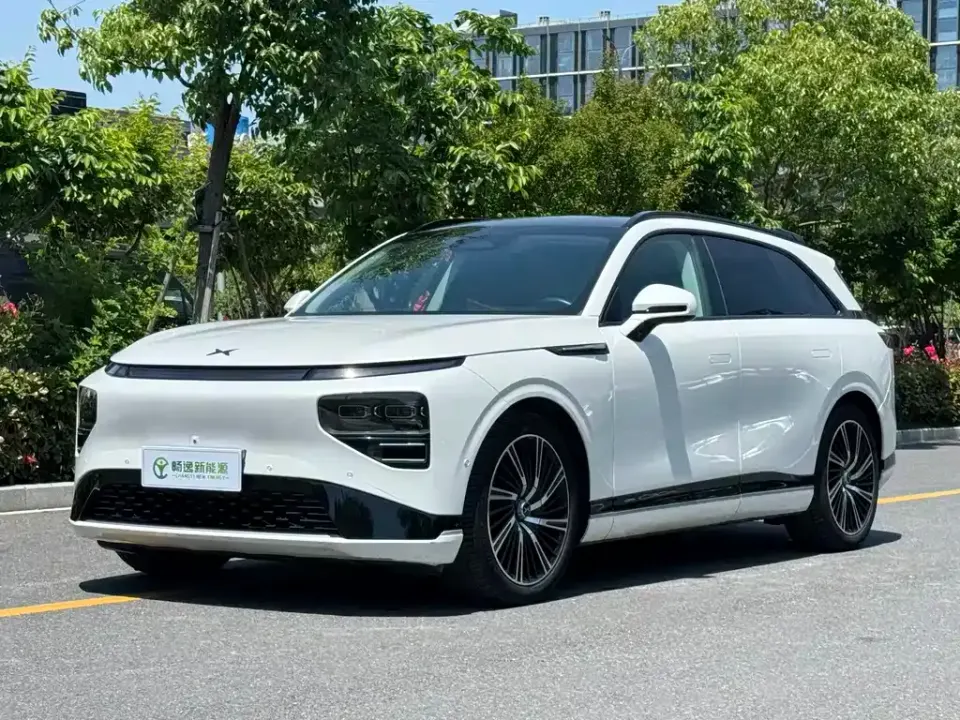 Xpeng G9